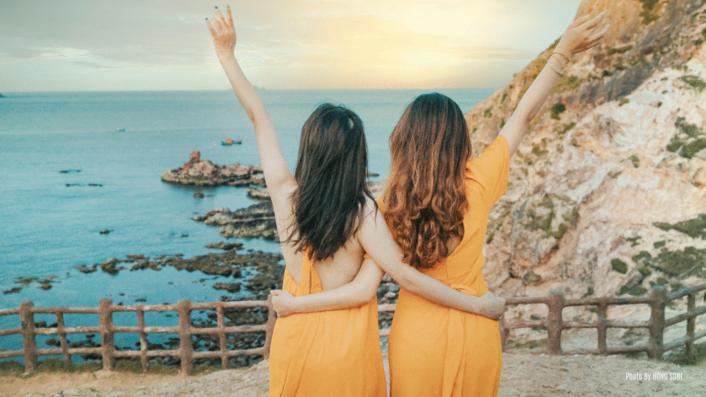 Unstoppable Friendships: The Refreshing Magic of Honest Friends Who Keep It Real 2 Honest Friends
